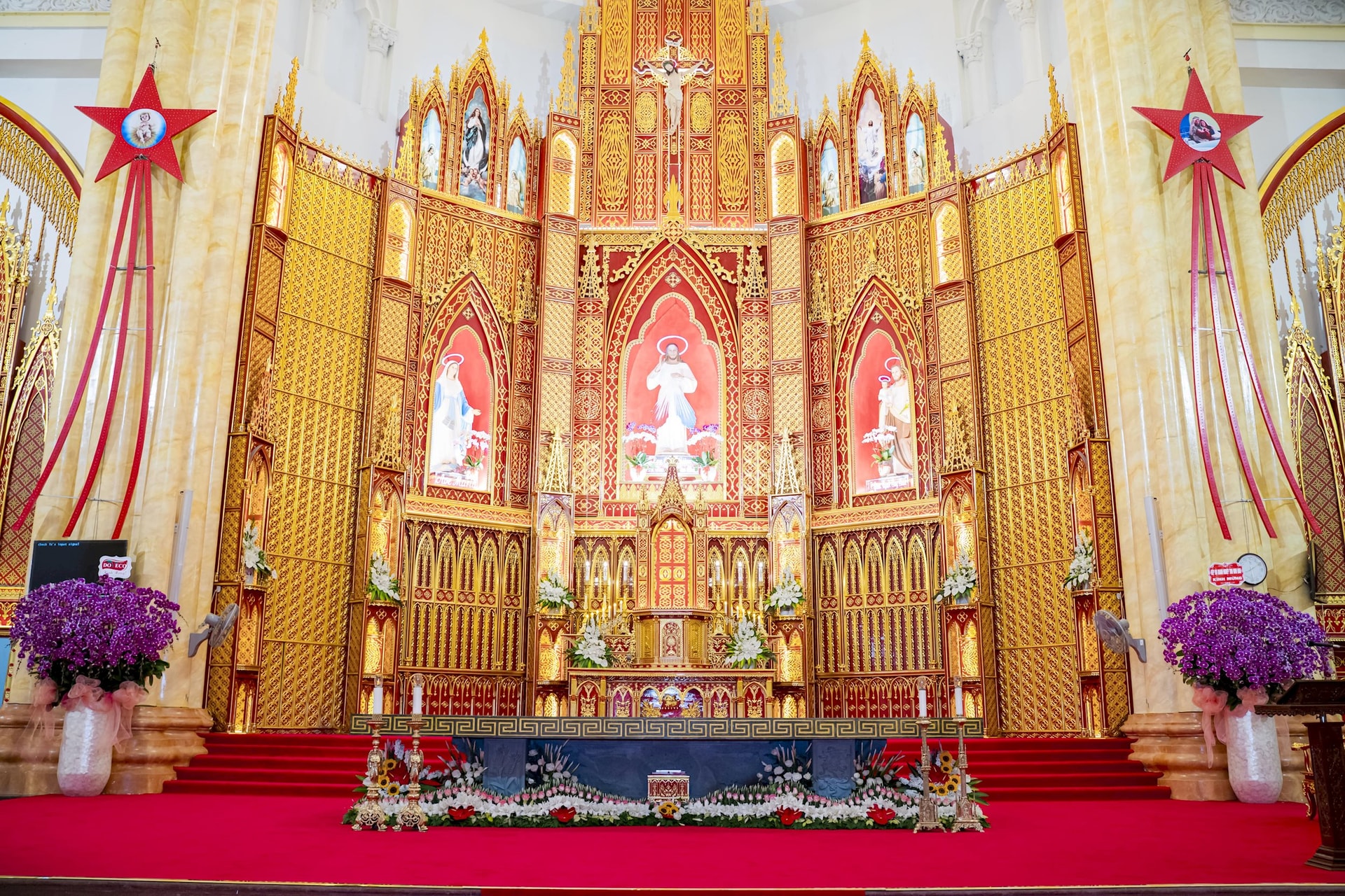 Đại gia Ninh Bình Nguyễn Xuân Thành chi 400 tỷ tài trợ xây thánh đường lớn nhất Việt Nam, tháp chuông chính cao xấp xỉ 110 m - Ảnh 3