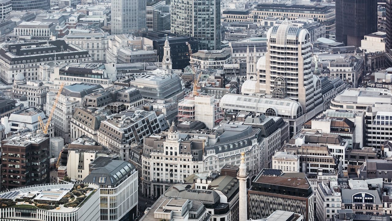 Thị trường BĐS đắt nhất thế giới hạ nhiệt, giá một căn hộ từng cao gấp 12 lần thu nhập trung bình của người lao động thì nay đã giảm 22% - Ảnh 2