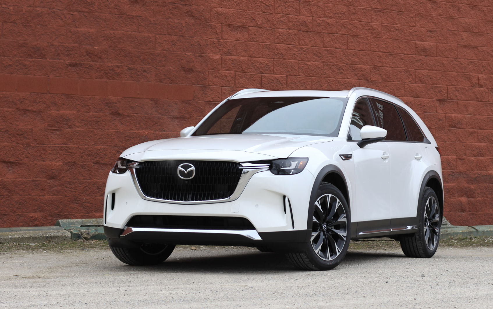 Đây là những mẫu xe sẽ ngáng đường Mazda CX-60, CX-90 khi bán tại Việt Nam tới đây: Đều là xe châu Âu kiểu ‘cận sang’, tầm giá 1,5-2 tỷ đồng - Ảnh 11