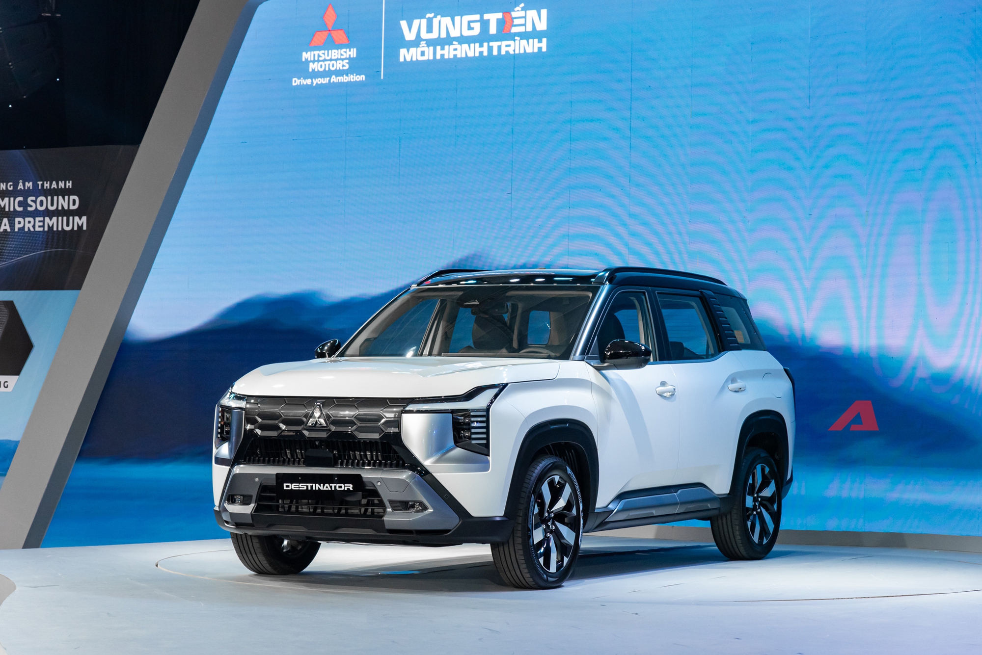 Cầm lái Mitsubishi Destinator: 6 bài sa hình ‘khét lẹt’ này biết luôn xe cầu trước 1.5L 7 chỗ thật sự sẽ thế nào! - Ảnh 32