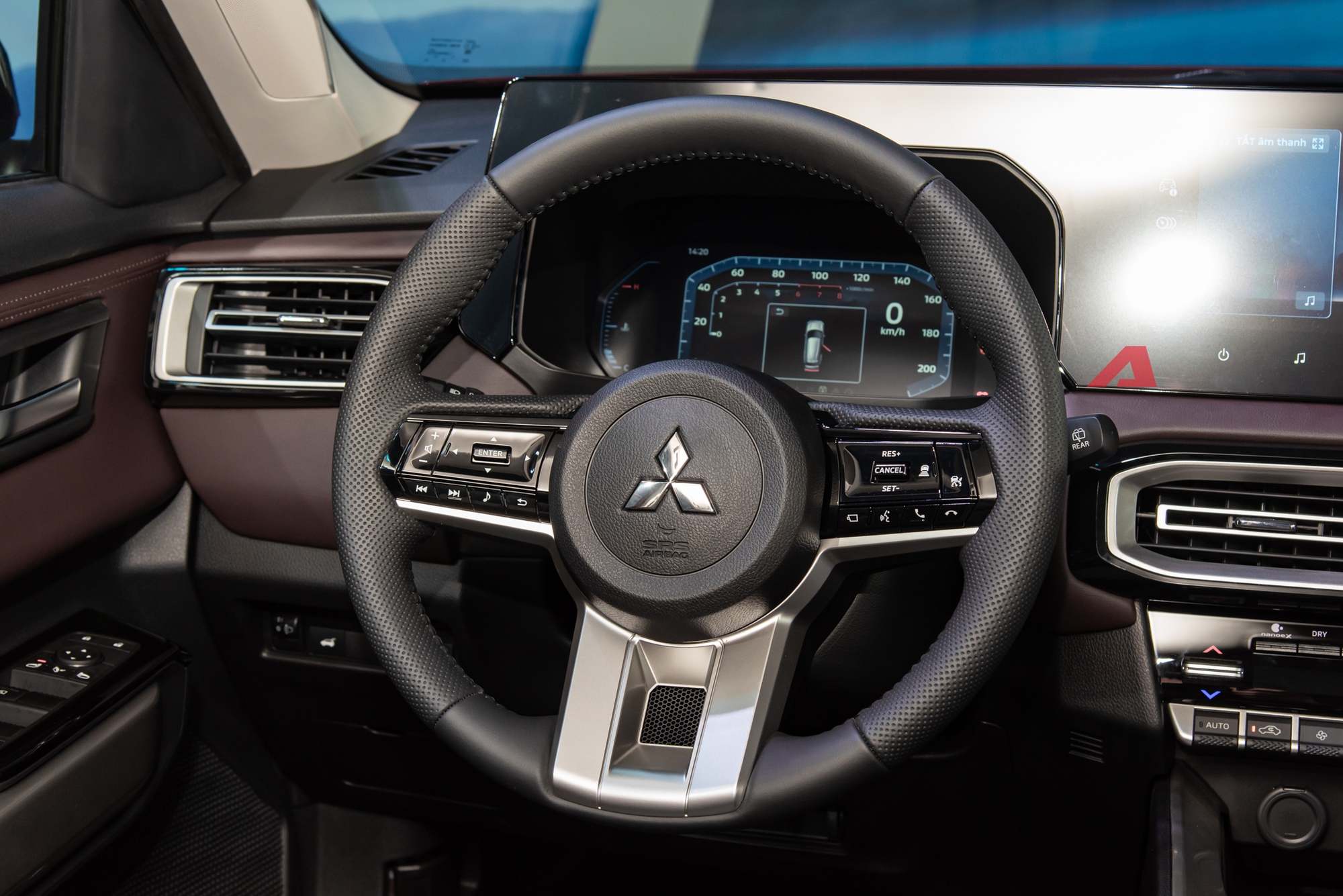 Cầm lái Mitsubishi Destinator: 6 bài sa hình ‘khét lẹt’ này biết luôn xe cầu trước 1.5L 7 chỗ thật sự sẽ thế nào! - Ảnh 8