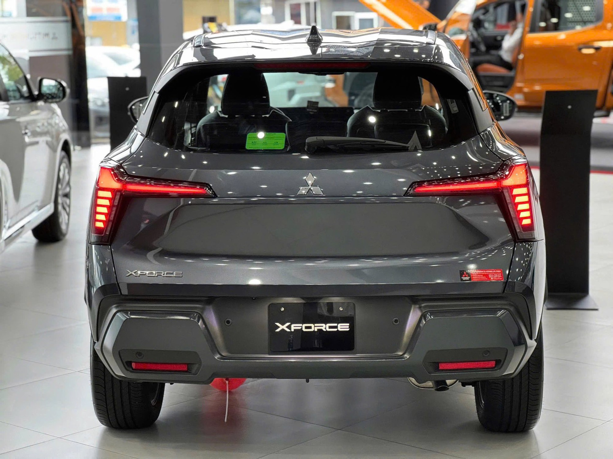 Mitsubishi Xforce giảm giá gần 100 triệu tại đại lý, giá thực tế bản cao nhất 'mềm' hơn Yaris Cross, thậm chí đọ với cả Sonet - Ảnh 5