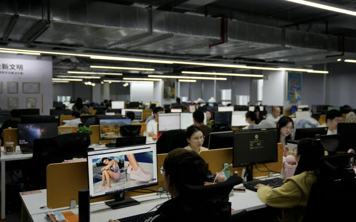 Đi vệ sinh 14 lần, có lần kéo dài 4 tiếng: Kỹ sư Trung Quốc bị sa thải, tòa tuyên “vượt xa nhu cầu thể chất” - Ảnh 2