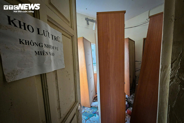 Nghìn căn tái định cư bỏ hoang giữa cơn khát nhà ở xã hội tại Hà Nội - Ảnh 7