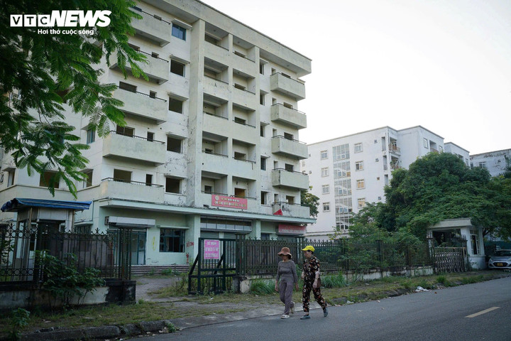Nghìn căn tái định cư bỏ hoang giữa cơn khát nhà ở xã hội tại Hà Nội - Ảnh 9