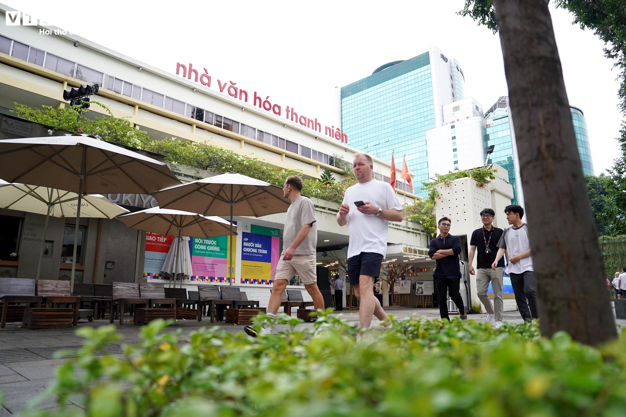 Cận cảnh vị trí xây dựng Nhà văn hóa Thanh niên 25 tầng giữa trung tâm TP.HCM - Ảnh 2