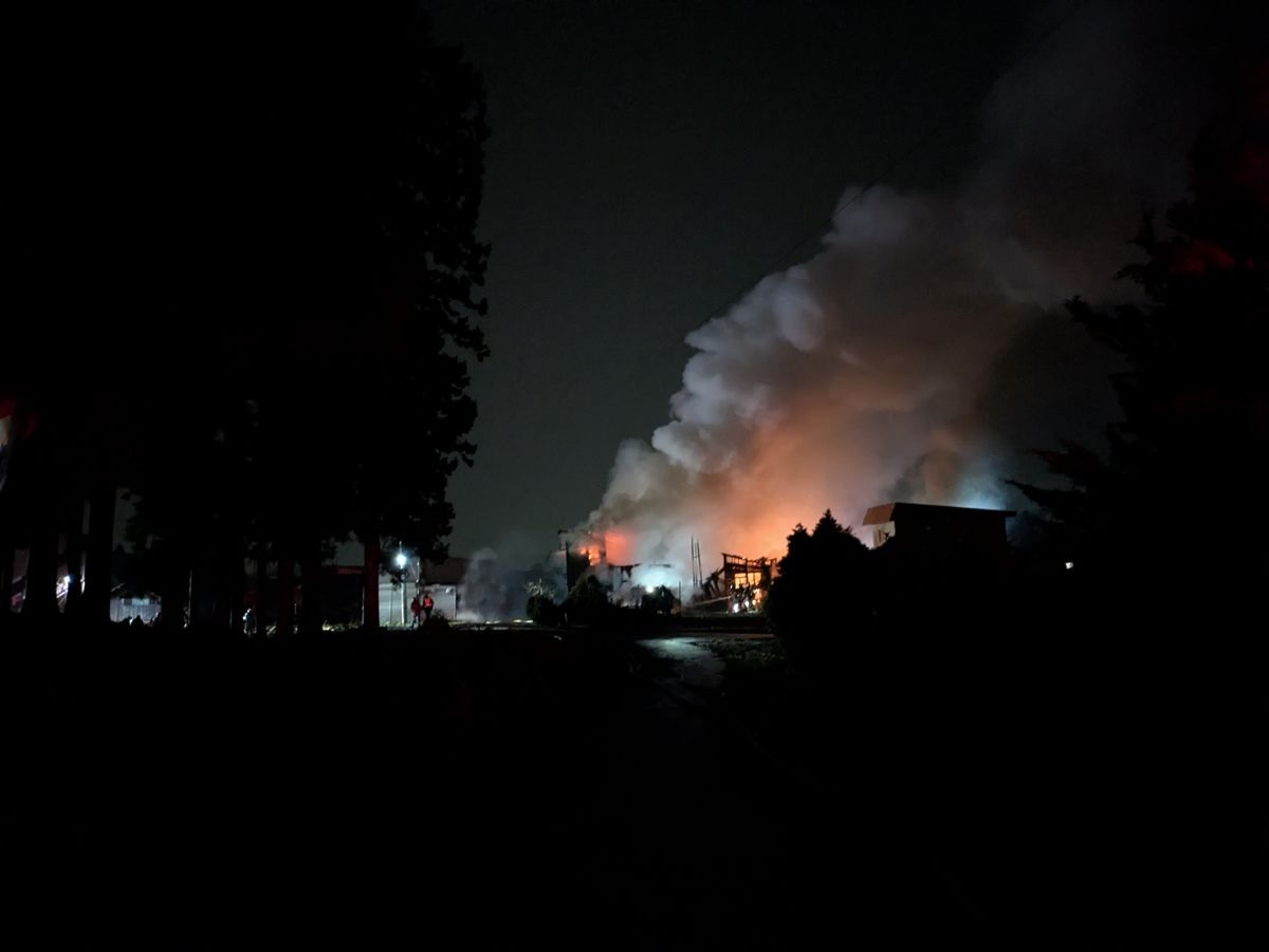 Nhật Bản ra cảnh báo chưa từng có sau trận động đất - sóng thần nửa đêm - Ảnh 1