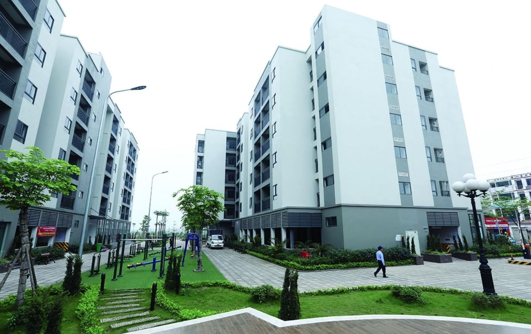 Đề xuất bổ sung đối tượng được ưu tiên mua, thuê mua nhà ở xã hội - Ảnh 1