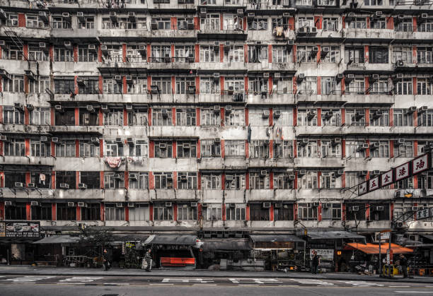 Những tòa chung cư chỉ có tại Hong Kong (Trung Quốc): Nhìn vào vừa choáng ngợp vừa run rẩy - Ảnh 10