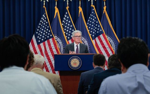 Fed hạ lãi suất lần thứ ba trong năm: Tác động gì tới khoản vay mua nhà, mua xe và tiết kiệm của người dân Mỹ? - Ảnh 1