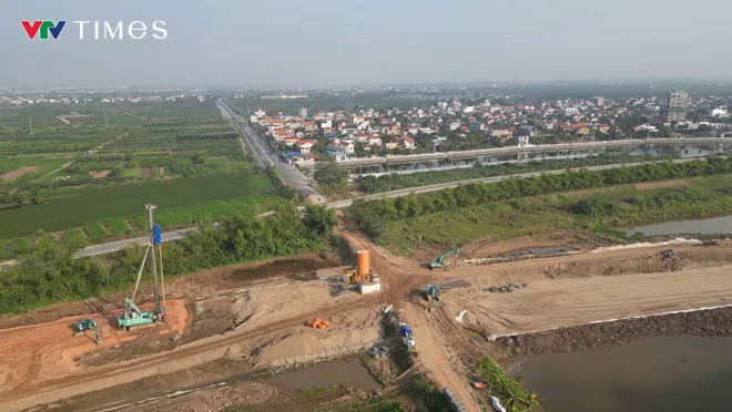 Tuyến đường di sản dọc sông Hồng gần 10.000 tỷ đồng đang thành hình - Ảnh 2