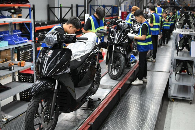 Độ bền pin xe điện Dat Bike và lời giải bài toán chi phí - Ảnh 1