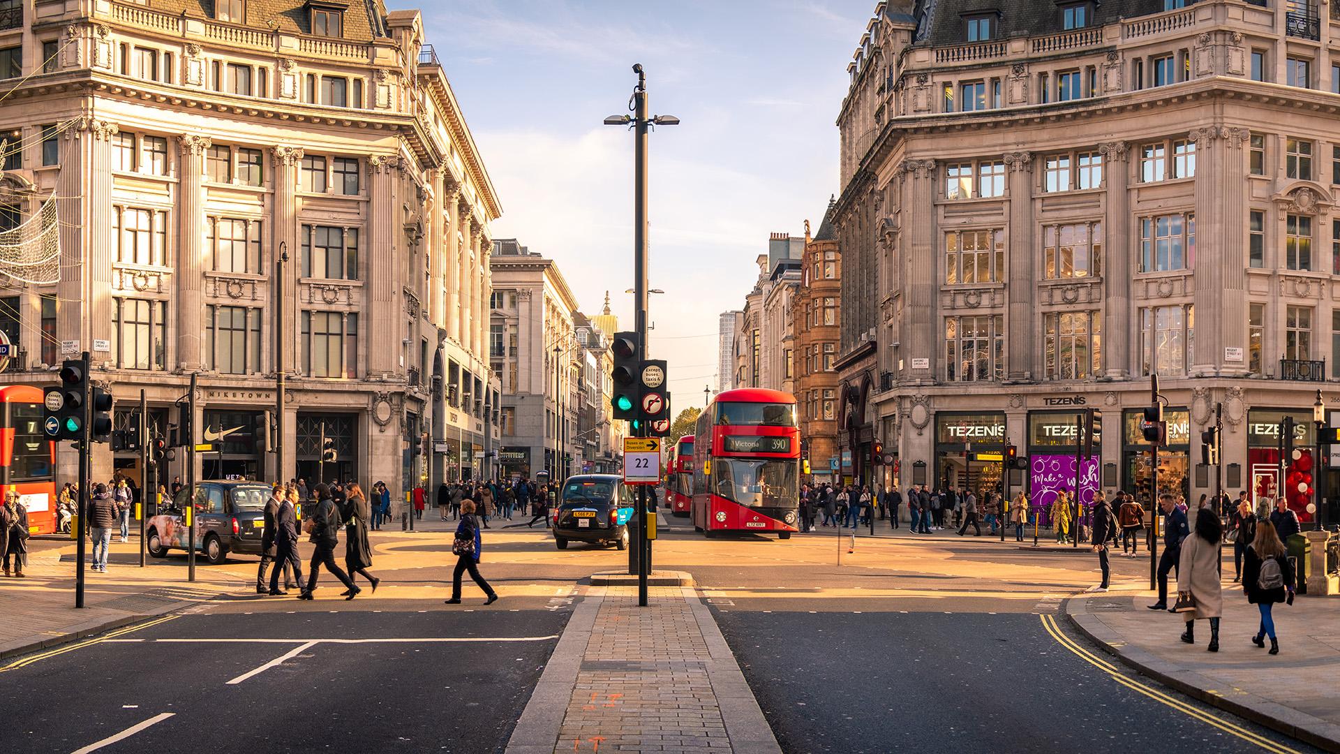 Art-Deco: Từ di sản kiến trúc đến bản sắc của Essensia Broadway - Ảnh 1