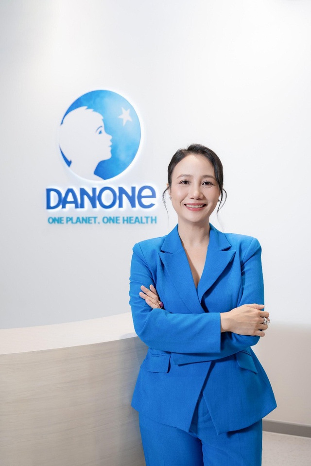 Danone Việt Nam trao tặng 90.000 hộp sữa nước cho trẻ em vùng lũ - Ảnh 1