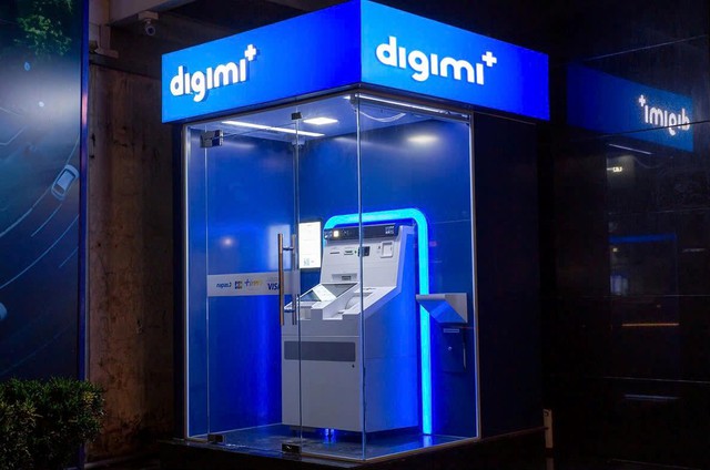 Ngân hàng không nghỉ Tết, khách hàng an tâm giao dịch dịp cuối năm - Ảnh 1