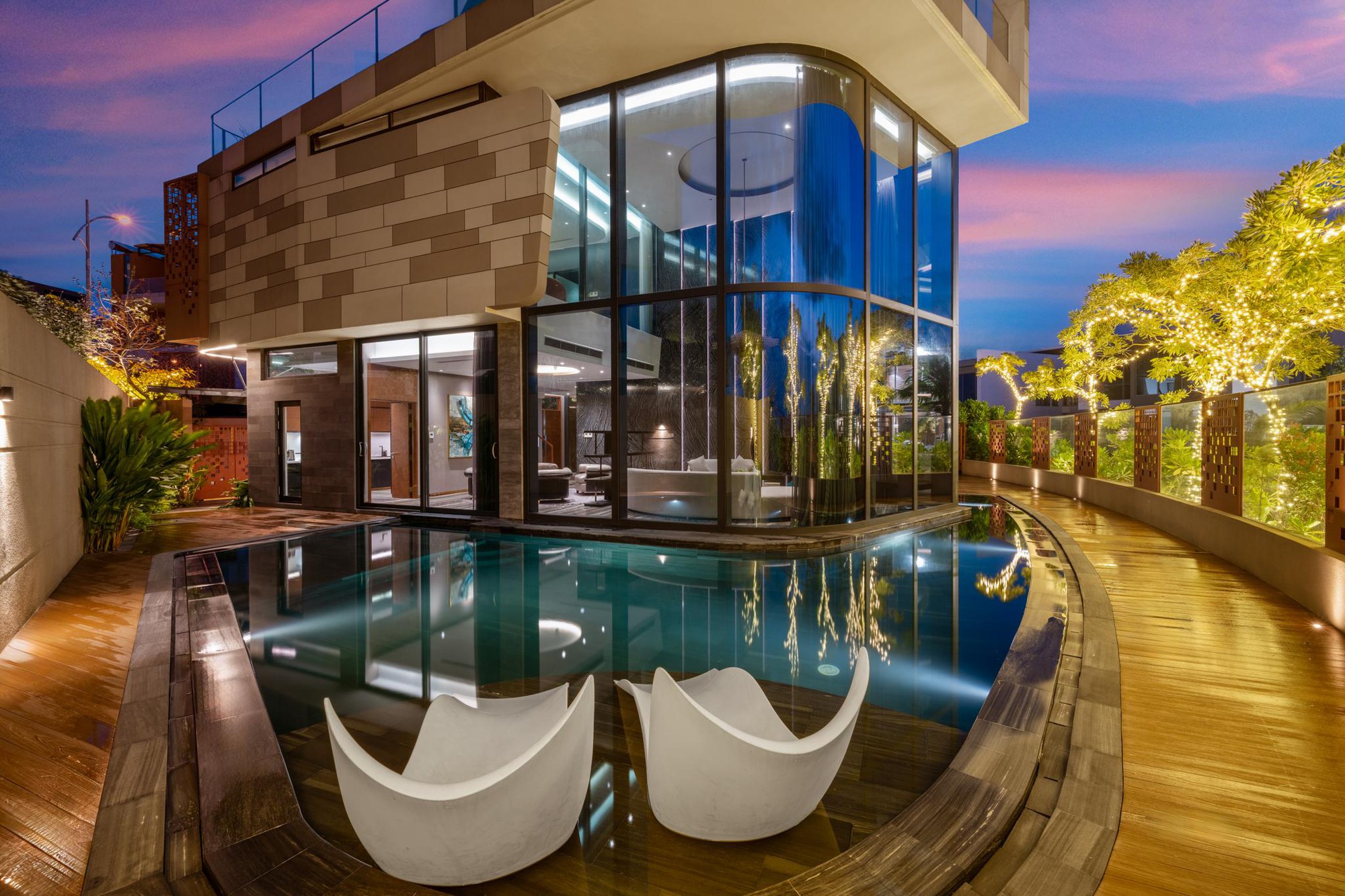 Giá thuê biệt thự tại Nam Đà Nẵng lên đến 150 triệu/tháng nhờ đâu? - Ảnh 2