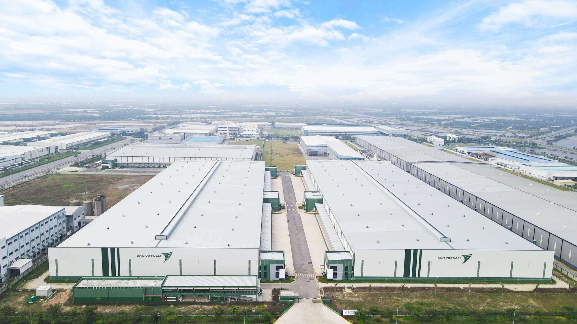 Đại diện KCN Việt Nam: 2025 đánh dấu giai đoạn nâng chuẩn bất động sản công nghiệp - Ảnh 2