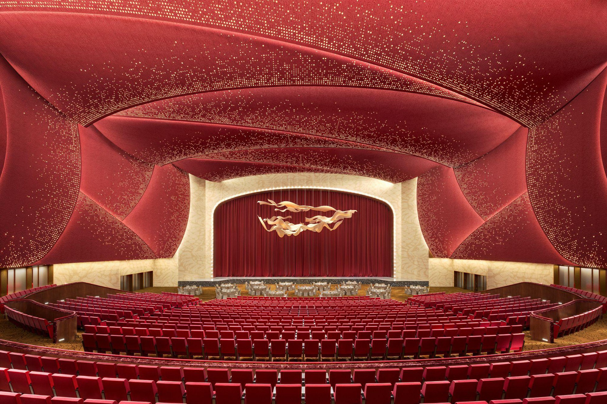 Trung tâm hội nghị APEC tại Phú Quốc được xây dựng với tốc độ vượt kế hoạch - Ảnh 3