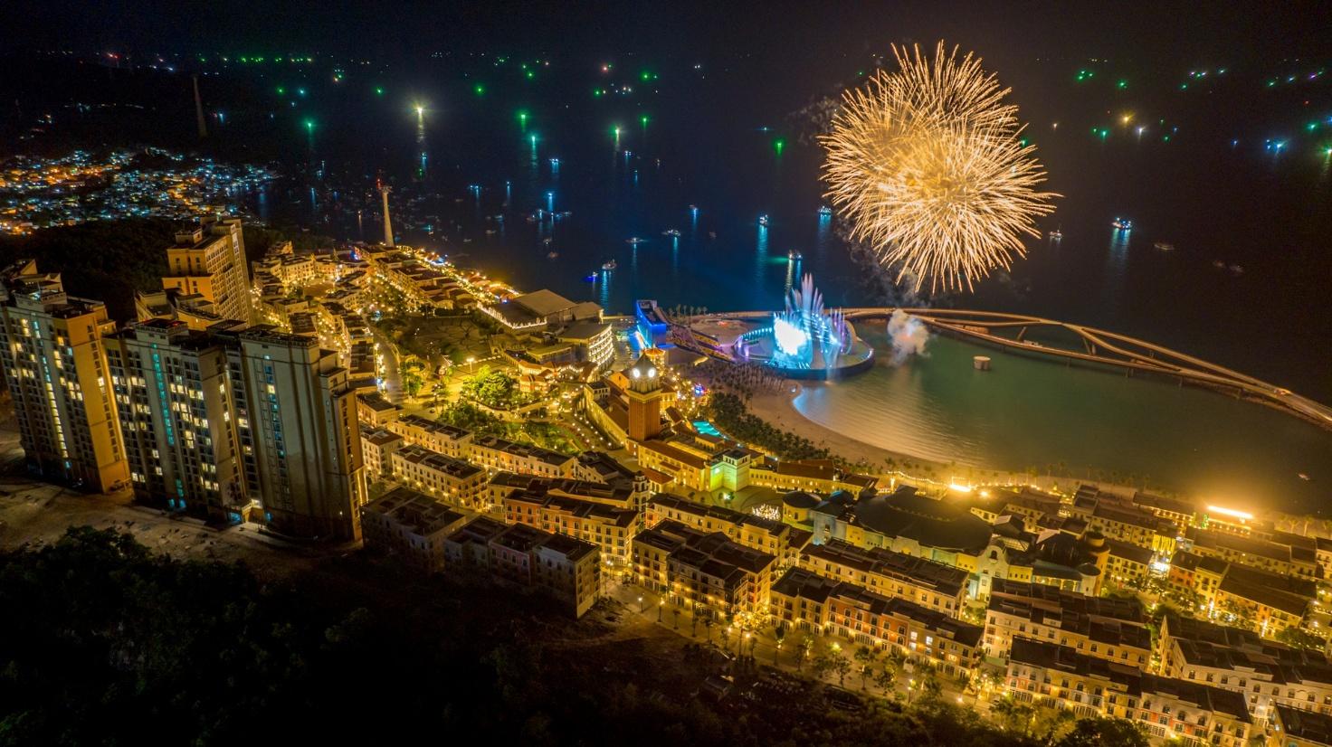 Thăng hạng ngoạn mục về hạ tầng, Phú Quốc thành “thủ phủ” mới của giới đầu tư địa ốc - Ảnh 3