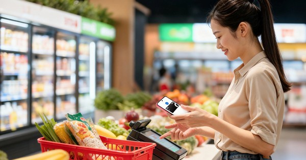 Mua sắm thông minh cuối năm: Quẹt thẻ hoàn tiền, vay tiêu dùng sắm Tết