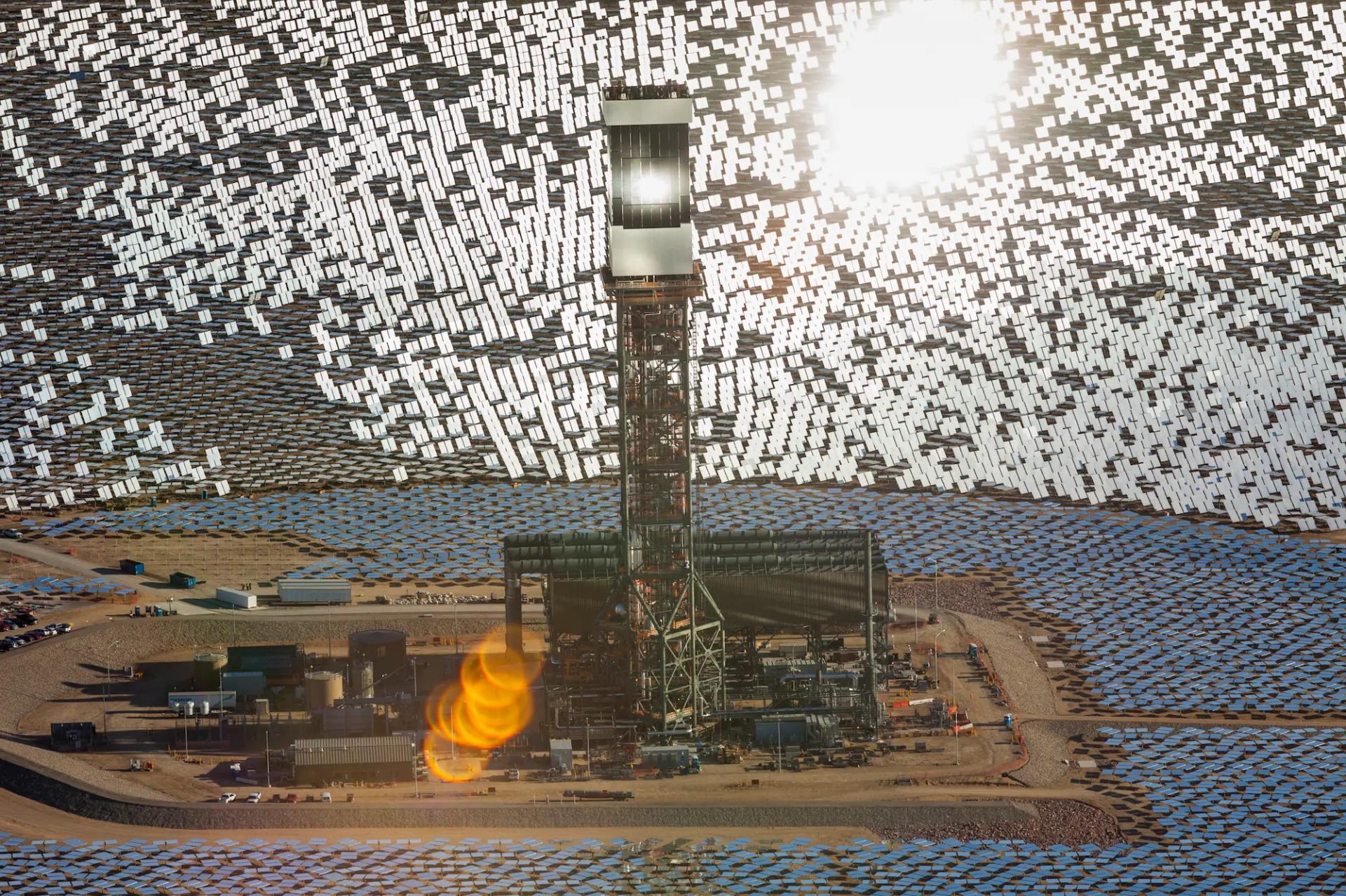 Kỳ quan kỹ thuật 60.000 tỷ, từng là niềm tự hào của Mỹ phải "chịu thua" trước sản phẩm giá rẻ Trung Quốc - Ảnh 2