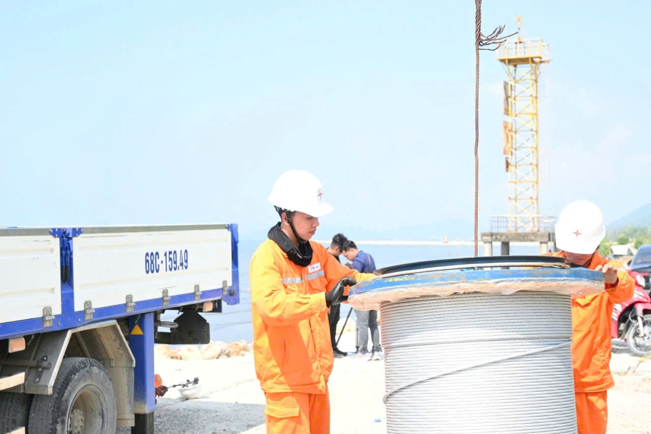 Tin vui cho người dân Phú Quốc sau sự cố đứt cáp ngầm - Ảnh 9