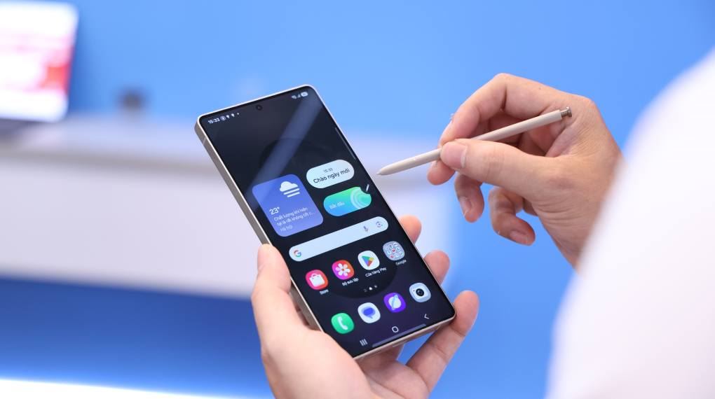 Giảm cực mạnh, chiếc điện thoại này đang "át vía" iPhone 17 Pro Max - Ảnh 5