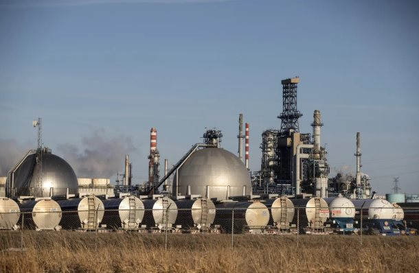 Phát hiện mỏ khí đốt cực lớn tại quốc gia cung cấp dầu lớn nhất cho Việt Nam, trữ lượng hơn 28 tỷ mét khối cùng 120 triệu thùng khí ngưng tụ - Ảnh 1