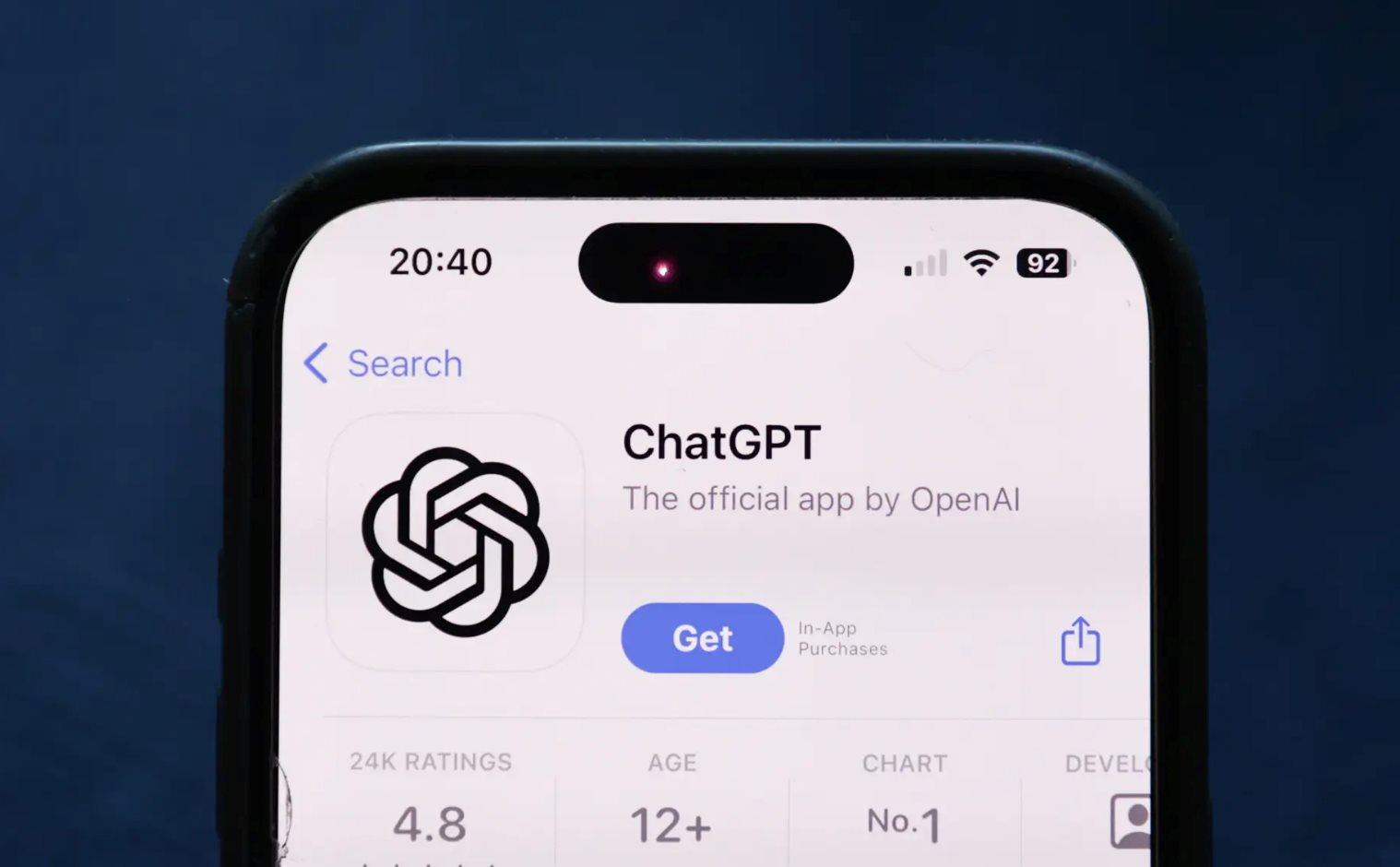 Sinh nhật 3 tuổi của ChatGPT: 800 triệu người dùng thường xuyên, 29.000 prompt mỗi giây, hơn 3,5 tỷ lượt truy vấn mỗi ngày - Ảnh 1