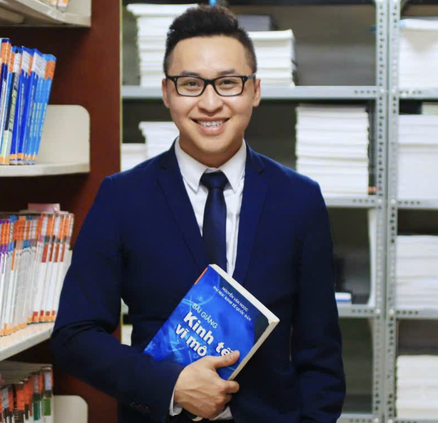 Đánh thuế giao dịch vàng miếng: Người mua vàng nhỏ lẻ, để dành sẽ chịu thiệt? - Ảnh 1