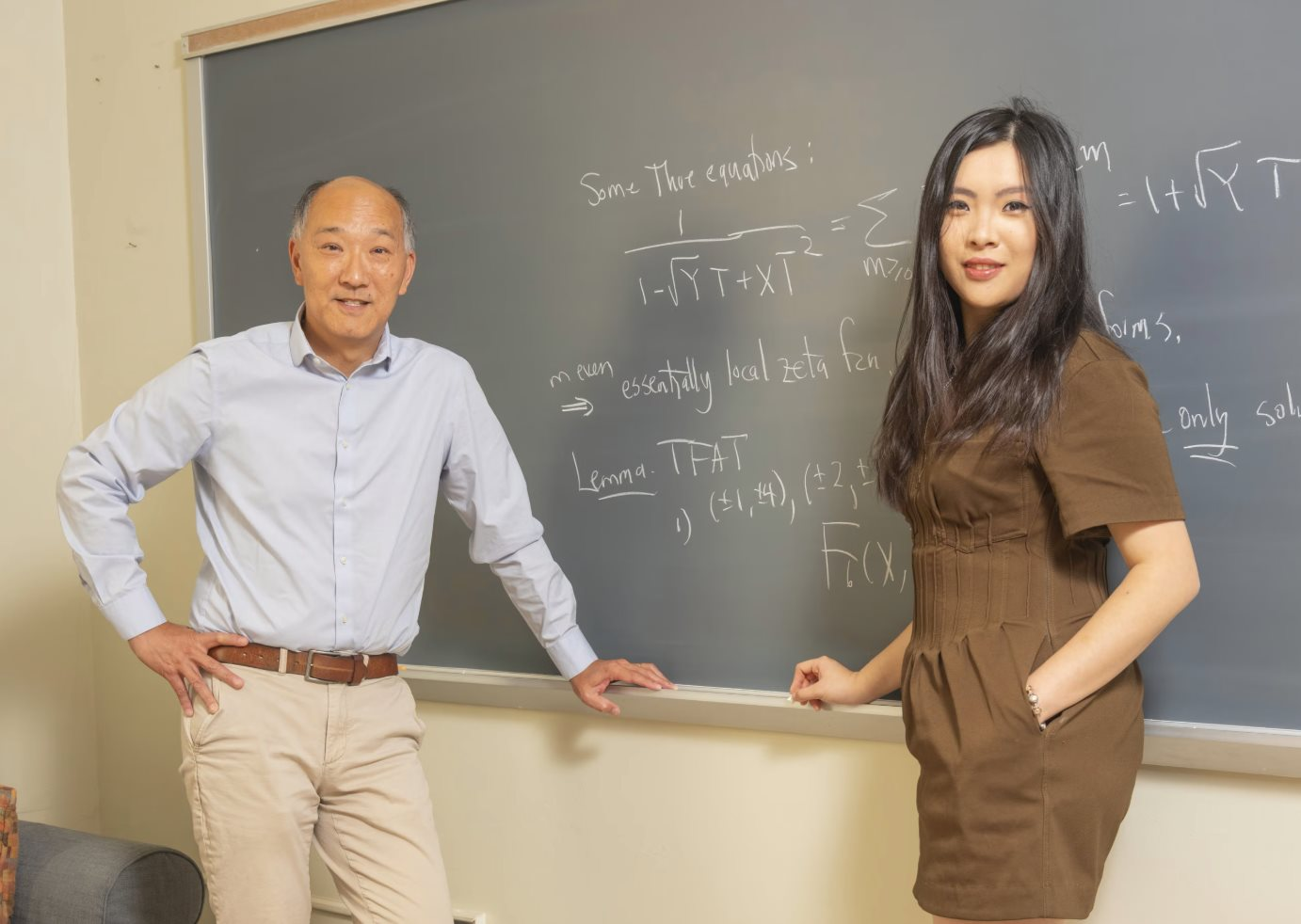 Huyền thoại toán học U60 bỏ sự nghiệp, đầu quân cho 1 startup AI của nữ founder 24 tuổi: Vừa gọi vốn 64 triệu USD, chiêu mộ cả nhân tài của Mark Zuckerberg - Ảnh 1