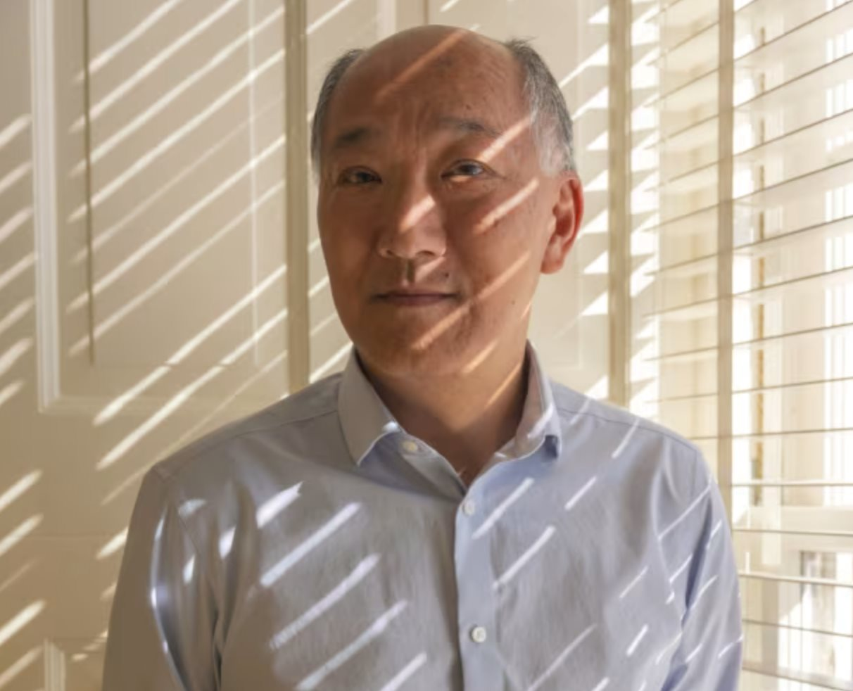 Huyền thoại toán học U60 bỏ sự nghiệp, đầu quân cho 1 startup AI của nữ founder 24 tuổi: Vừa gọi vốn 64 triệu USD, chiêu mộ cả nhân tài của Mark Zuckerberg - Ảnh 3