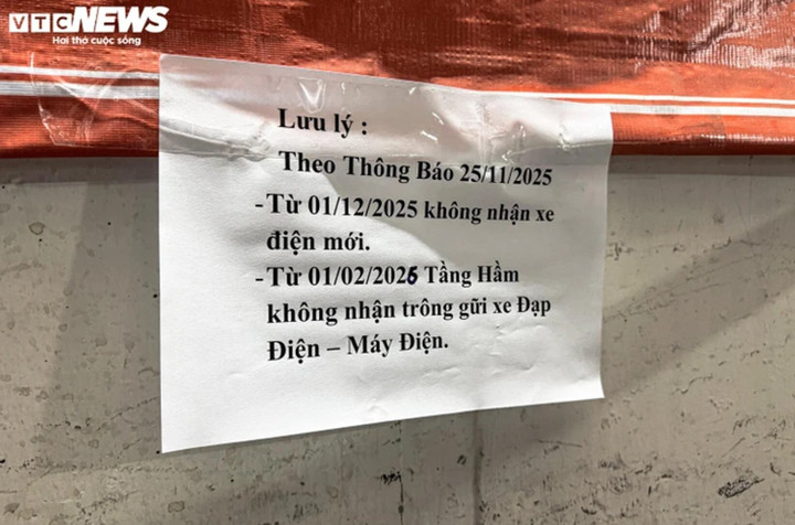 Ban quản lý HH Linh Đàm có được phép cấm cư dân gửi xe điện? - Ảnh 1