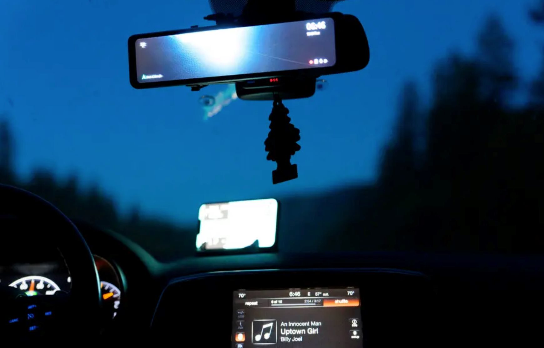 Ngã ngửa với hóa đơn 10 năm 'nuôi' ô tô: Vì sao xe điện không rẻ như nhiều người tưởng? - Ảnh 2