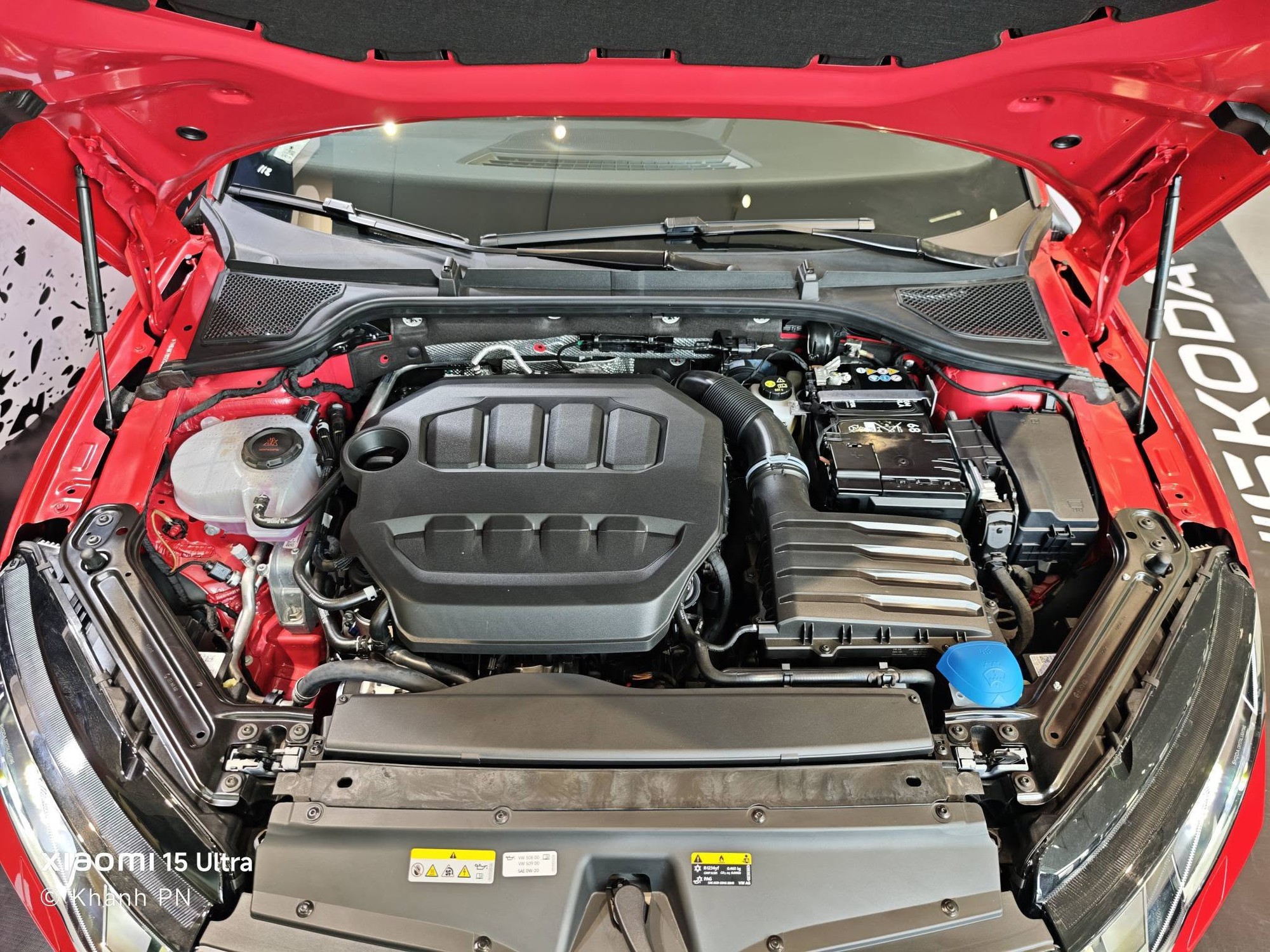 Cận cảnh Skoda Octavia vRS tại đại lý: Giá tạm tính 1,5 tỷ đồng, cạnh tranh VW Golf R bằng động cơ 265 mã lực, có thể ra mắt ngay tháng này - Ảnh 9