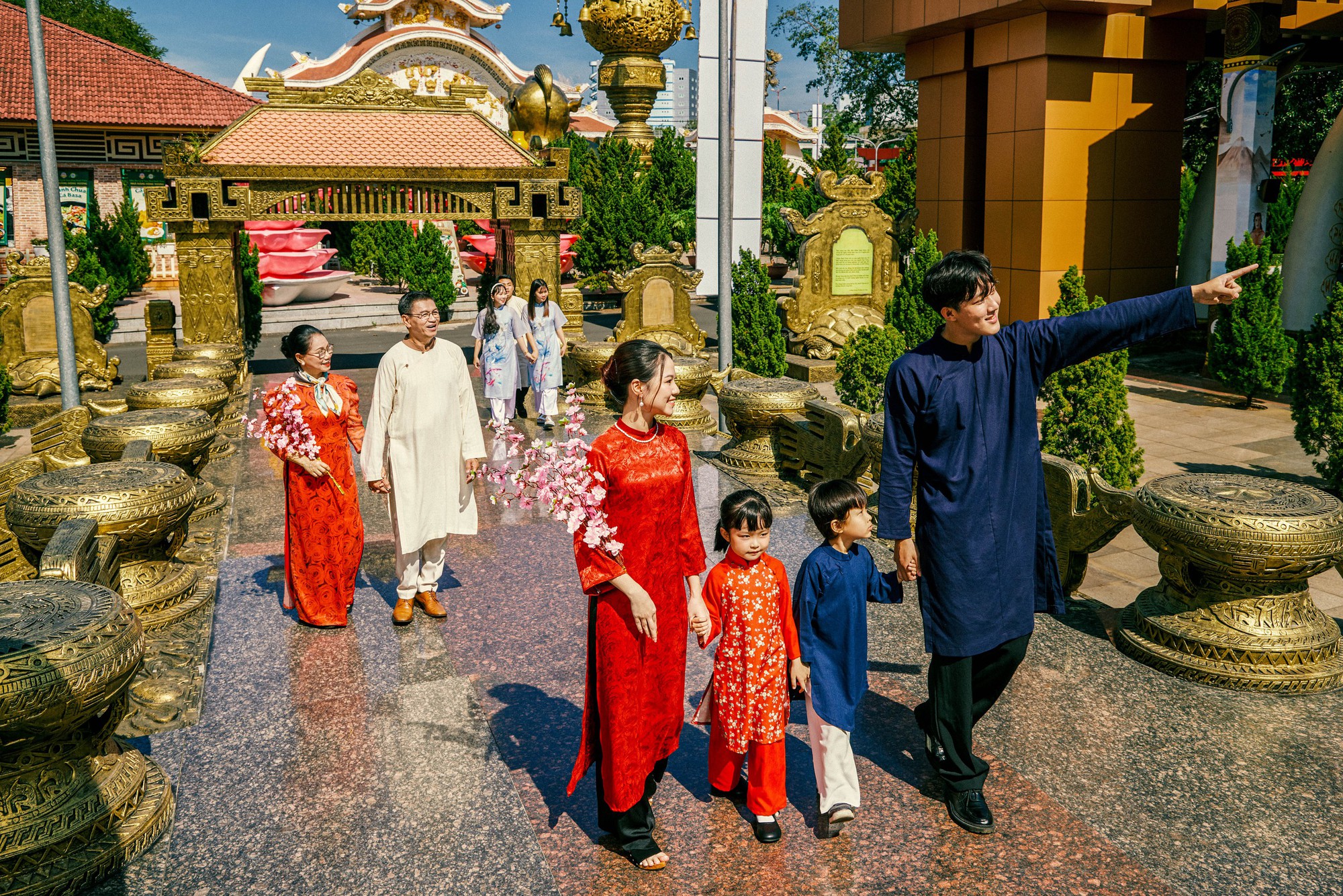 Hàng không, du lịch khẩn trương đổi lịch đón khách dịp Tết Dương lịch 2026 - Ảnh 1