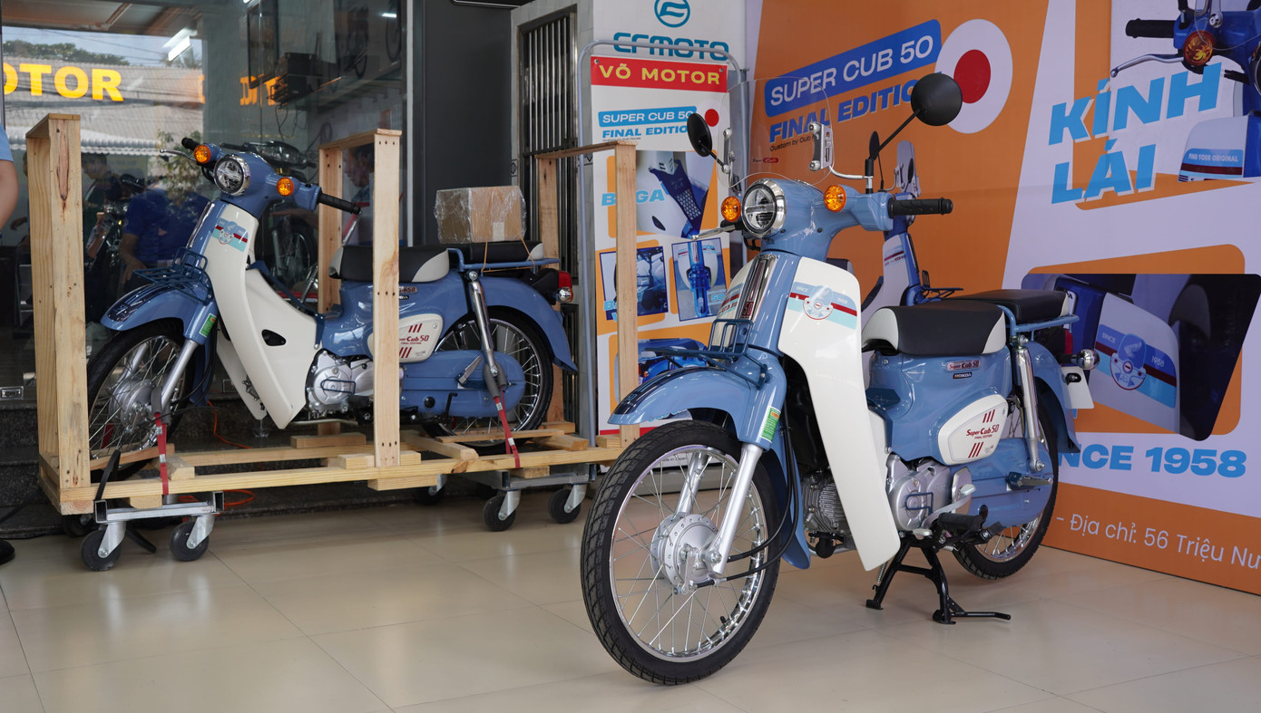Bản độ ‘nhẹ’ Honda Super Cub 50 Final Edition giá trên 100 triệu đồng - Ảnh 15