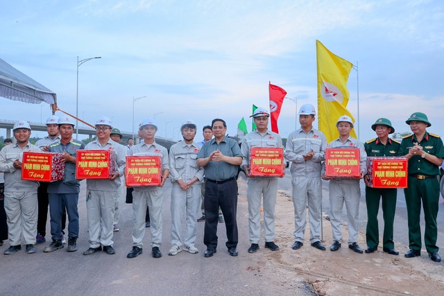 Thủ tướng kiểm tra siêu dự án 16 tỷ USD trước ngày trọng đại: Đúng 19/12, Vietnam Airlines sẽ thực hiện - Ảnh 5