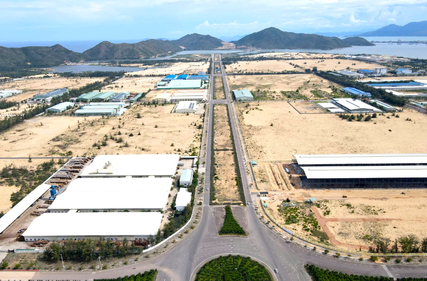 Bí thư Tỉnh ủy Gia Lai nói về 'tin đồn' chuyển trung tâm hành chính về Pleiku - Ảnh 2