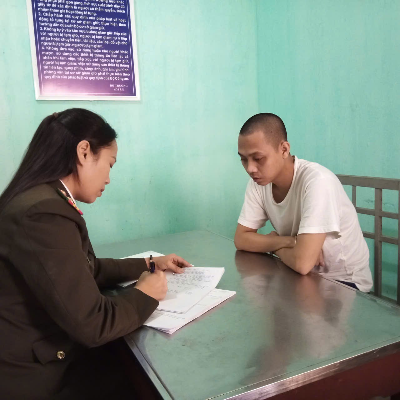 Quy trình 4 bước của đường dây lừa đảo nghìn tỷ có bản doanh tại Campuchia - Ảnh 2