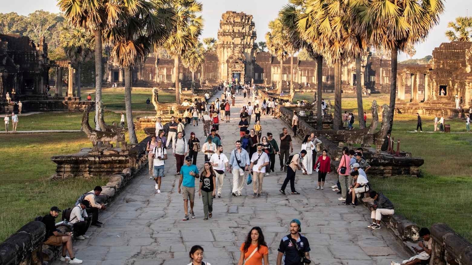 Căng thẳng với Thái Lan chưa hạ nhiệt, ngành công nghiệp chiếm 10% GDP của Campuchia hứng cú sốc, người trong ngành như 'ngồi trên đống lửa' - Ảnh 1