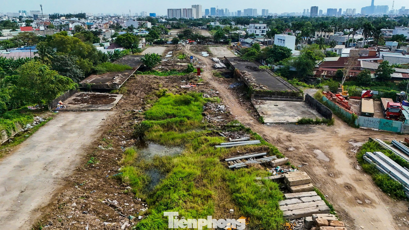 Vành đai 2 TPHCM khởi động lại sau nhiều năm đình trệ - Ảnh 13