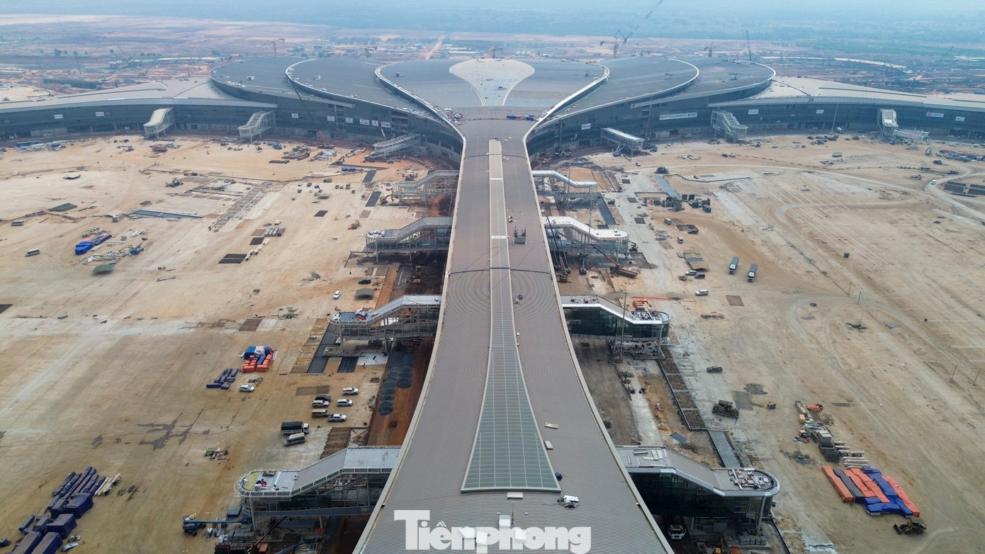 Toàn cảnh nhà ga nghìn tỷ sân bay Long Thành trước ngày đón chuyến bay đầu tiên - Ảnh 3