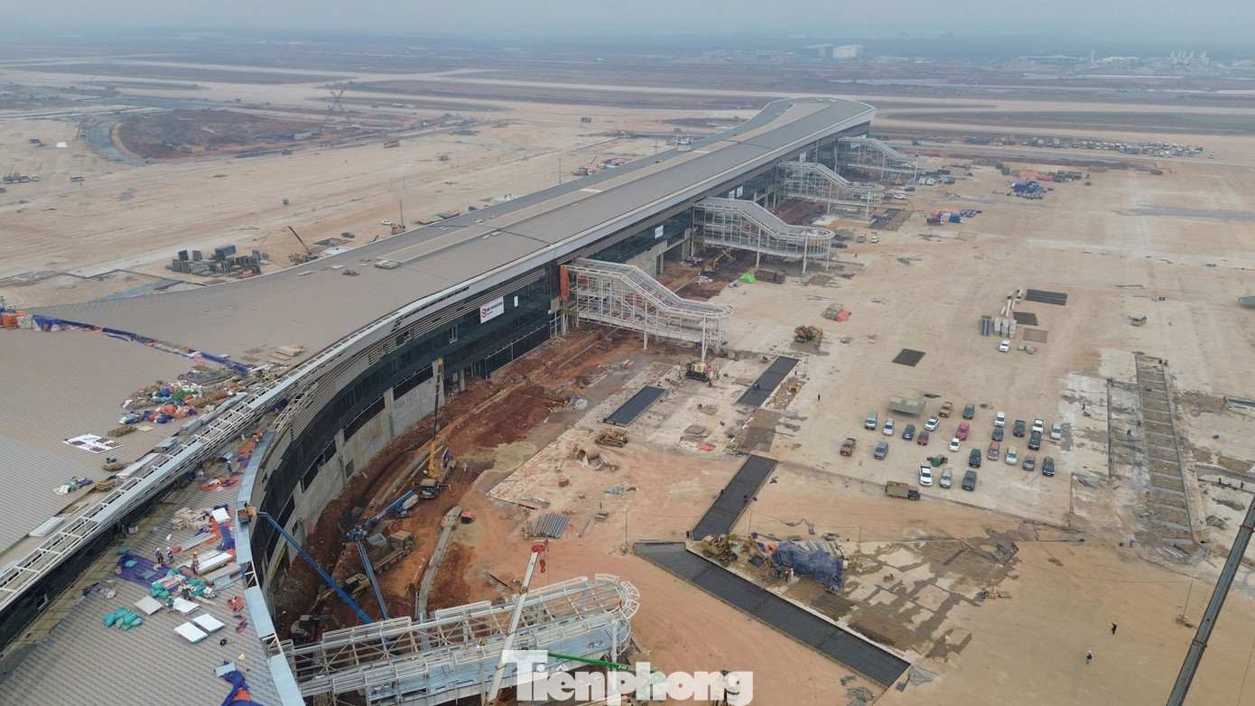 Gấp rút 'vượt nắng, thắng mưa' thi công sân bay Long Thành - Ảnh 12