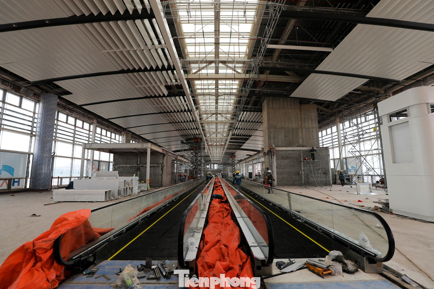 Toàn cảnh nhà ga nghìn tỷ sân bay Long Thành trước ngày đón chuyến bay đầu tiên - Ảnh 9