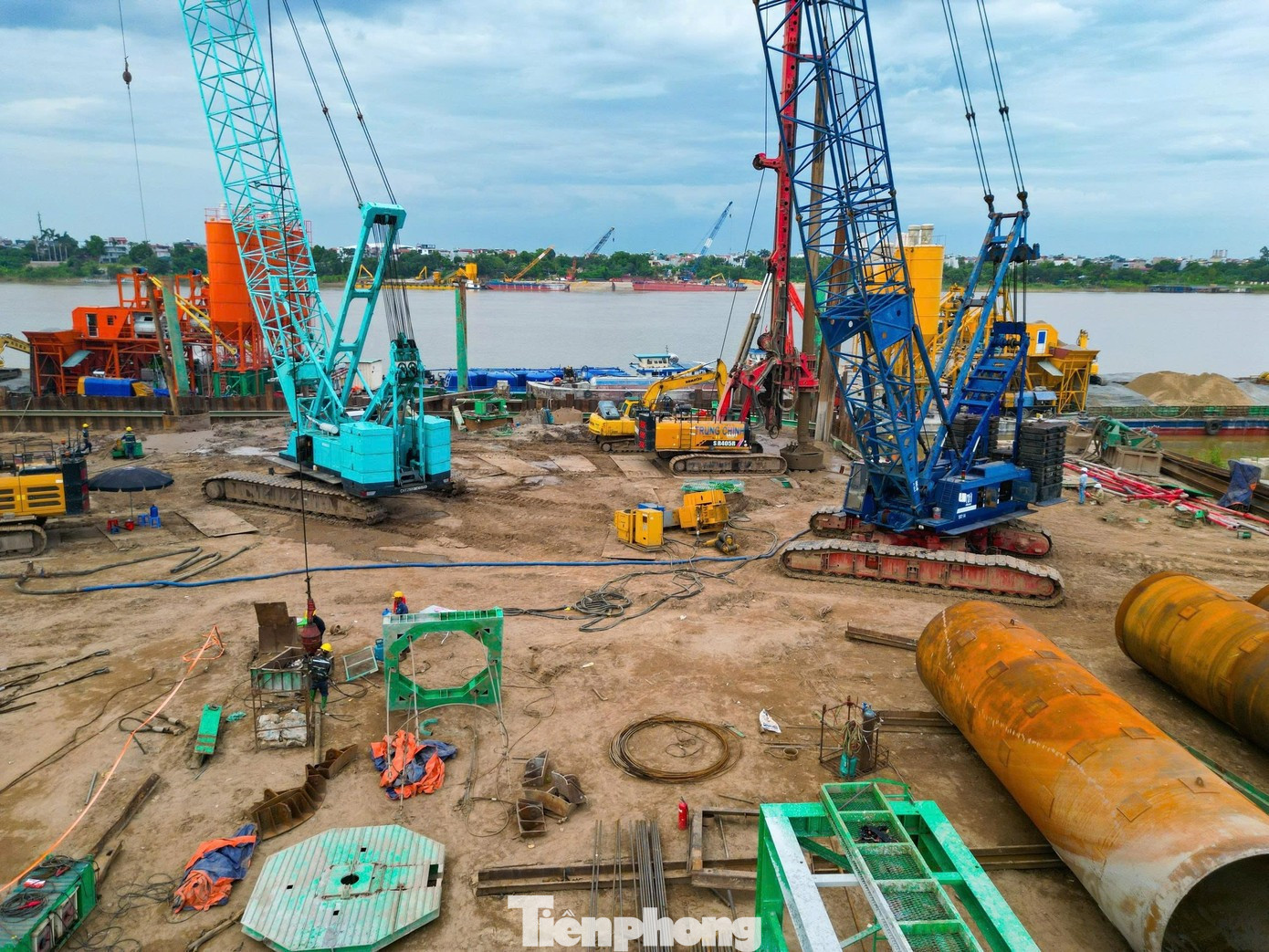 4 dự án hầm, cầu qua sông Hồng được bổ sung và triển khai đầu tư năm 2026 - Ảnh 1