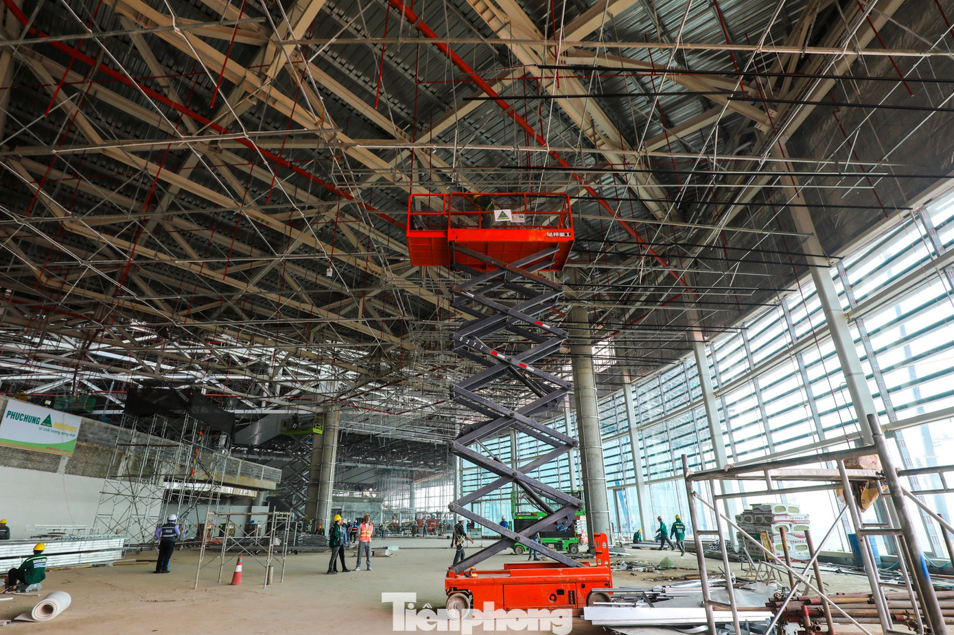 Toàn cảnh nhà ga nghìn tỷ sân bay Long Thành trước ngày đón chuyến bay đầu tiên - Ảnh 14