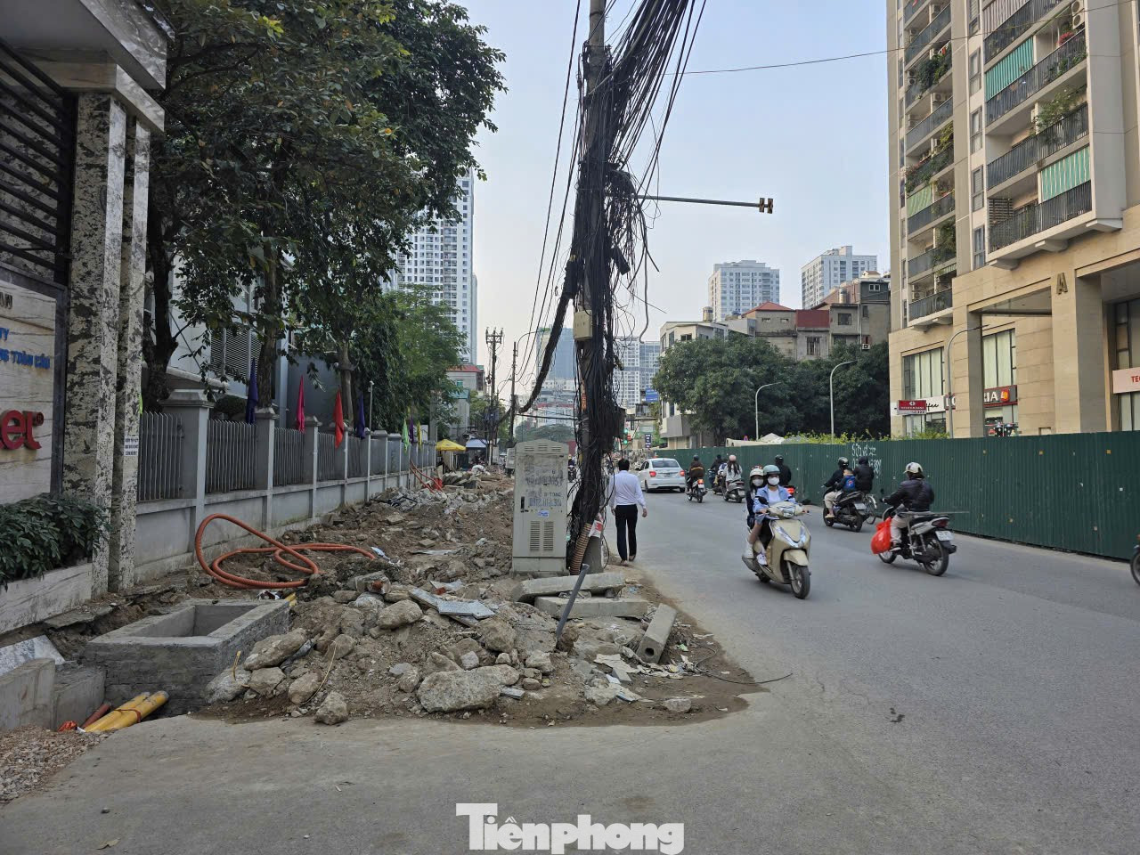 'Điểm danh' những tác nhân khiến Hà Nội ô nhiễm nhất thế giới - Ảnh 17