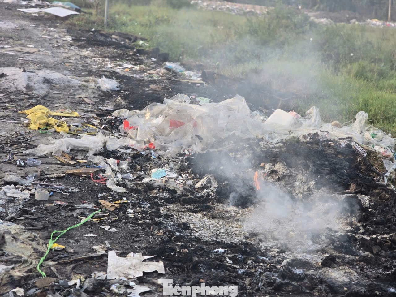 'Điểm danh' những tác nhân khiến Hà Nội ô nhiễm nhất thế giới - Ảnh 23