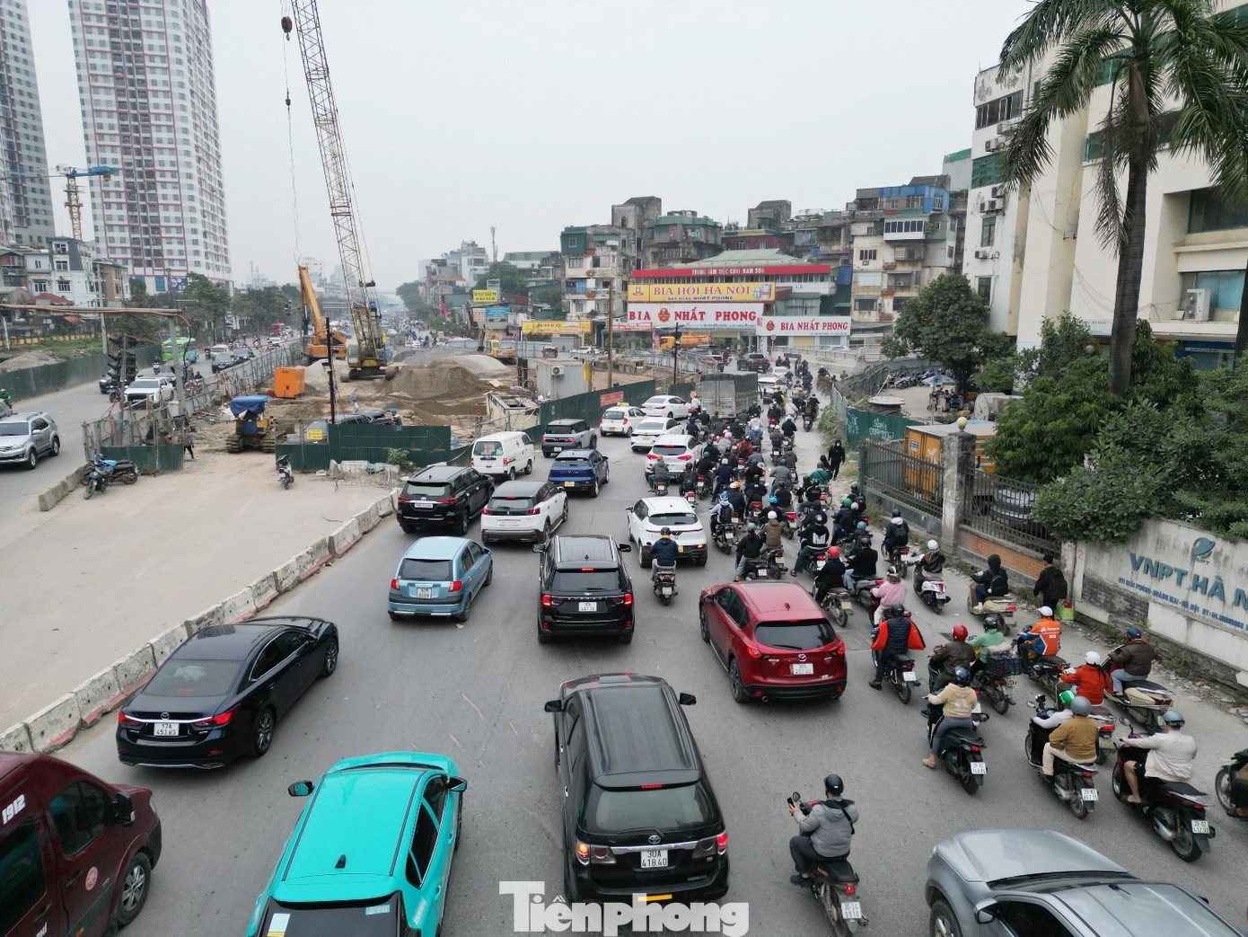 Được yêu cầu dỡ rào trước 25/12, hầm chui Vành đai 2,5 đang thi công ra sao? - Ảnh 4